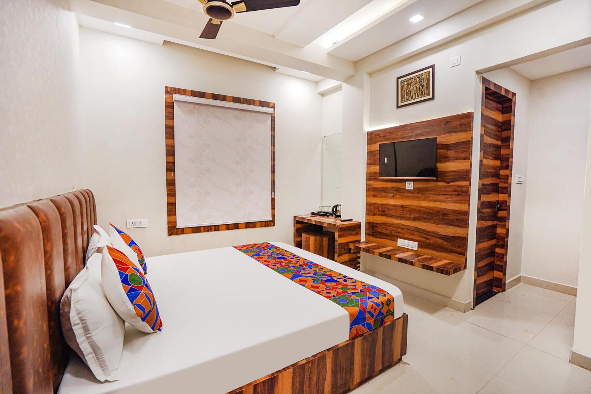 Fabhotel Ts Inn Faithfulganj Esterno foto