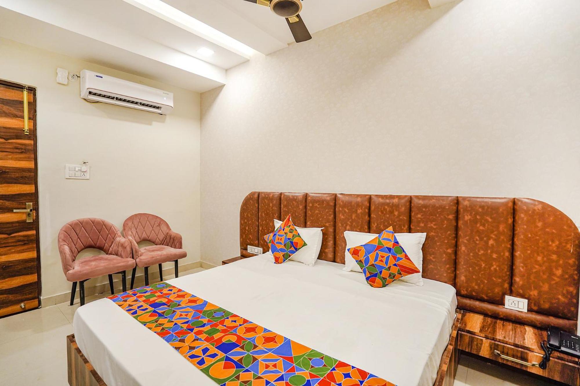 Fabhotel Ts Inn Faithfulganj Esterno foto