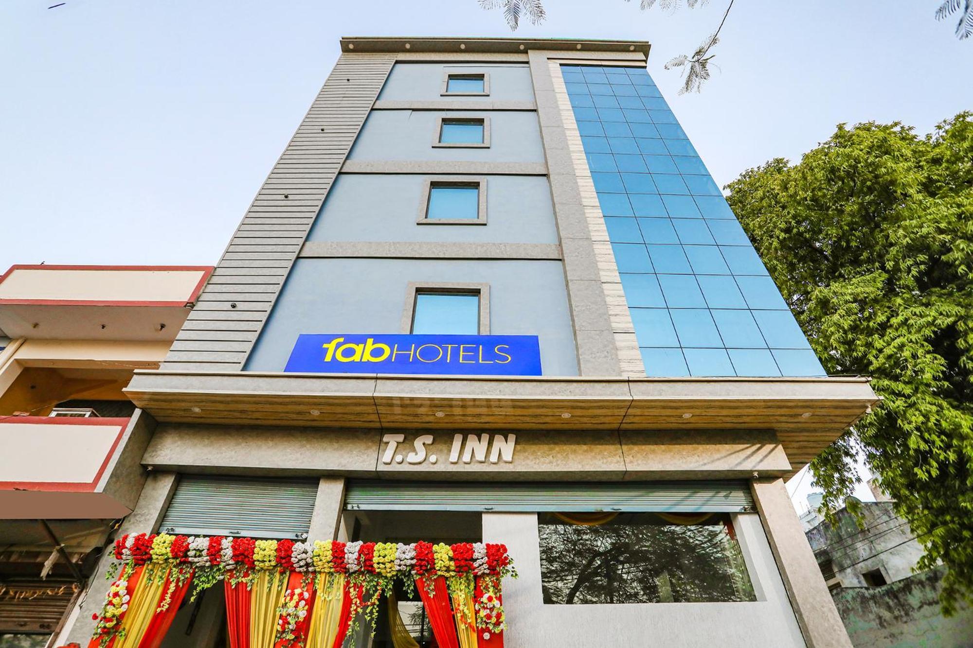 Fabhotel Ts Inn Faithfulganj Esterno foto