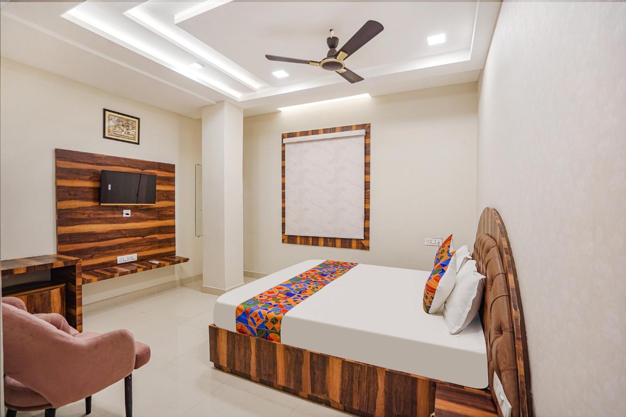 Fabhotel Ts Inn Faithfulganj Esterno foto