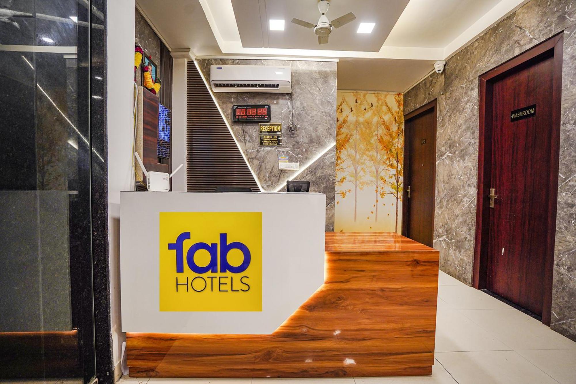 Fabhotel Ts Inn Faithfulganj Esterno foto